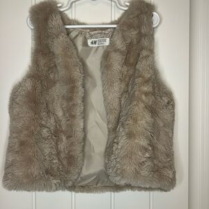 H&M Girls Faux Fur Vest - Size 8-10Y